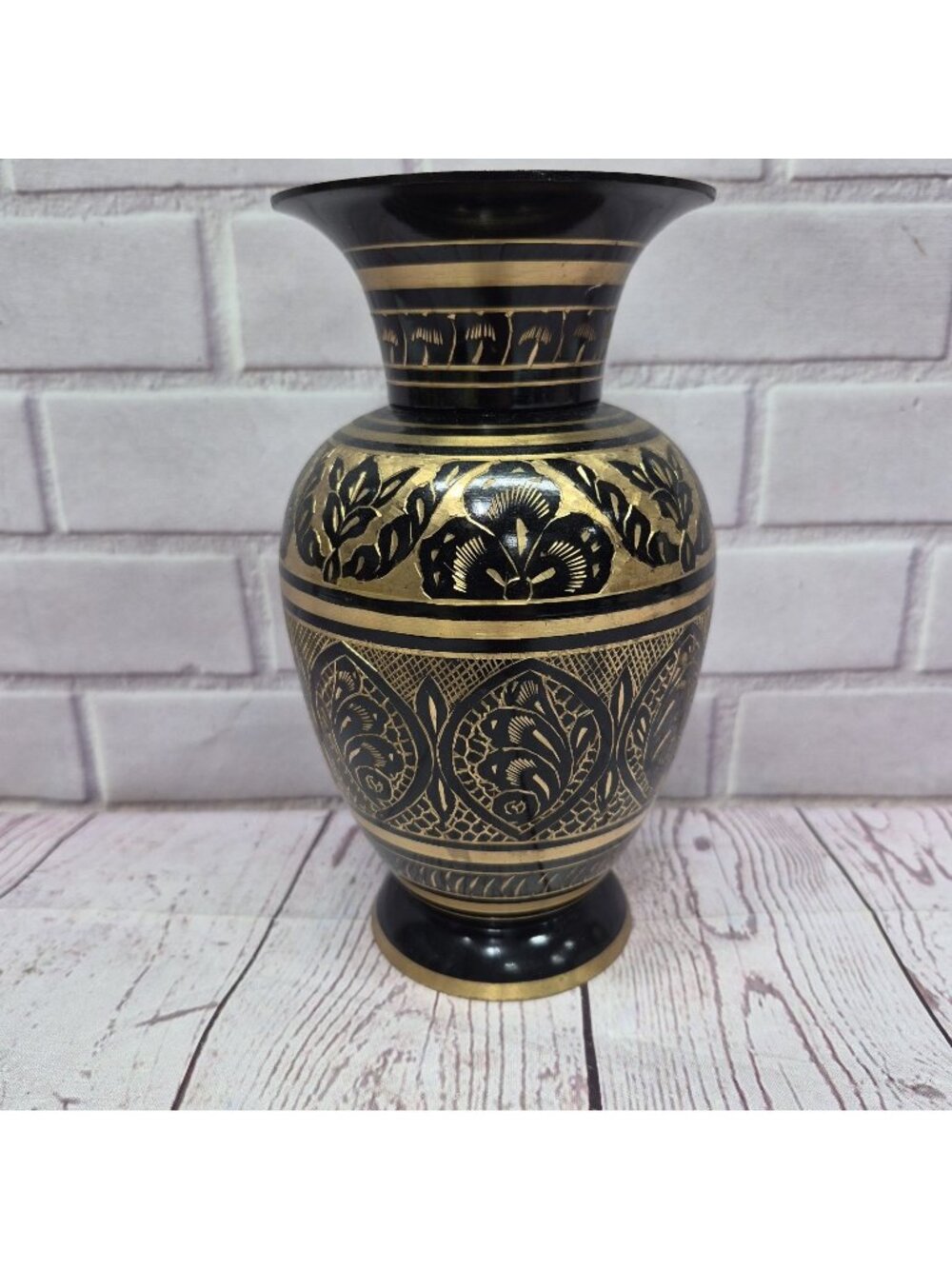 Vintage‎ Floral Vase Black-Brass Etched 7.25”Engraved Art Decor